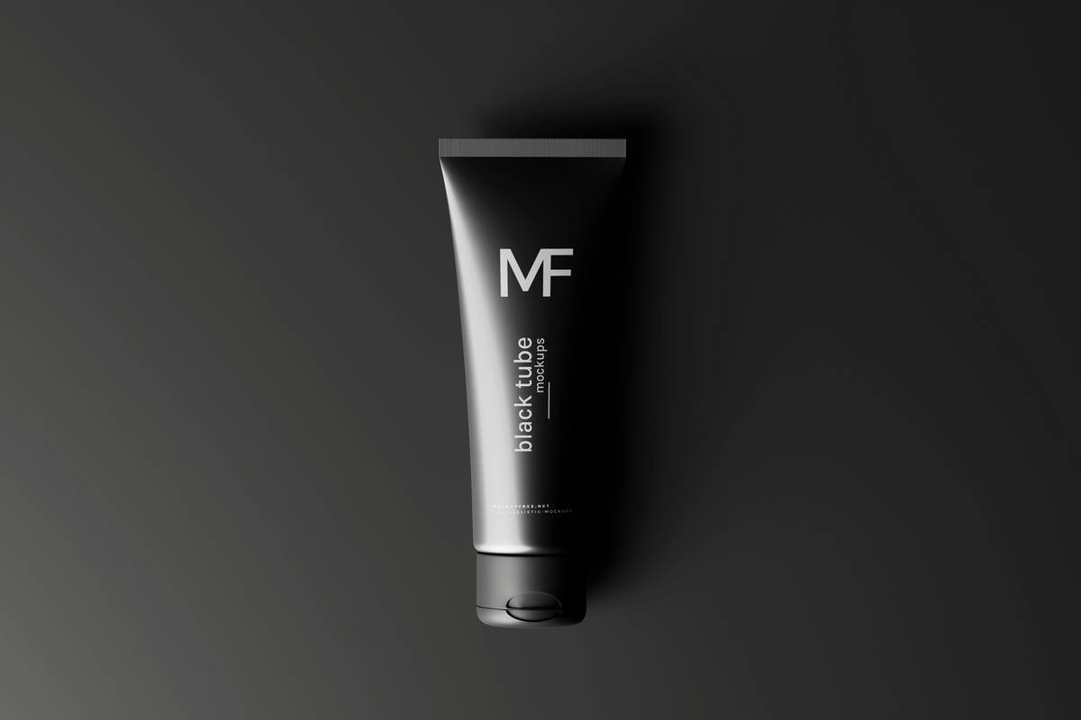 Man applying skin healing gels for shaving with calm, irritation-free skin